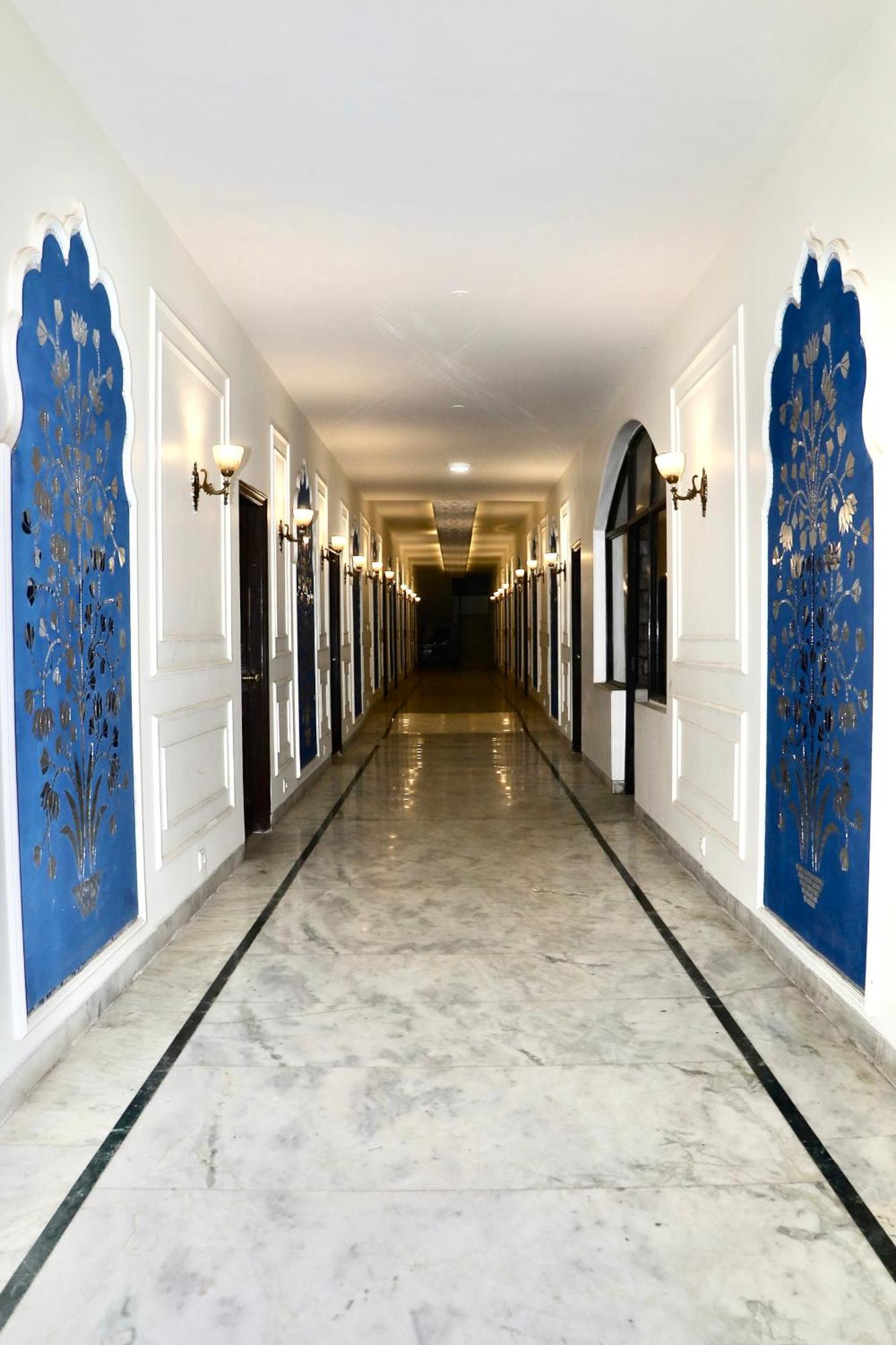 Tivoli Heritage Palace, Rewari Bakhapur Bagian luar foto