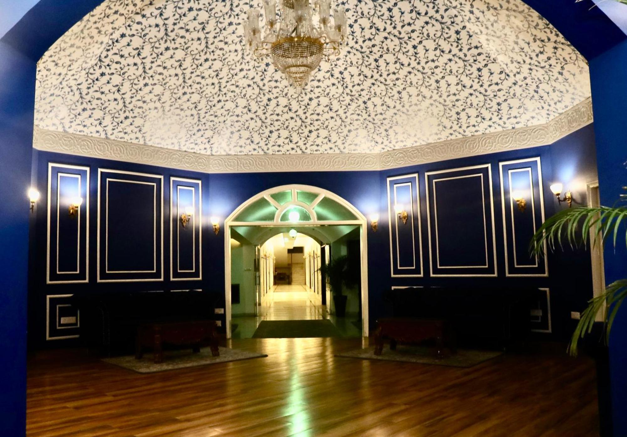 Tivoli Heritage Palace, Rewari Bakhapur Bagian luar foto