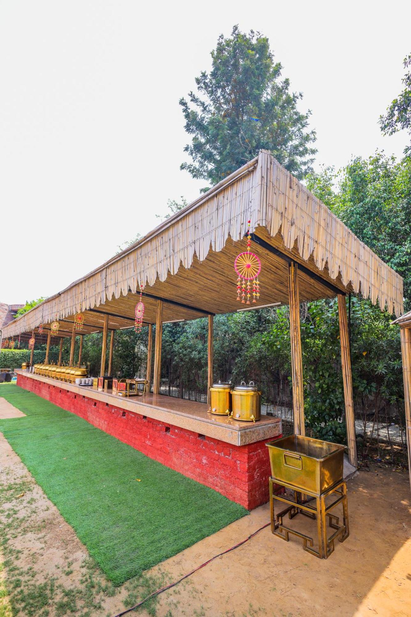 Tivoli Heritage Palace, Rewari Bakhapur Bagian luar foto